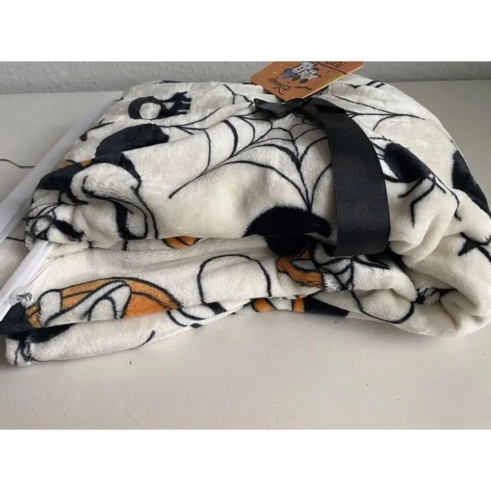 Disney Halloween Mickey Minnie Mouse Pumpkin Throw Blanket 50